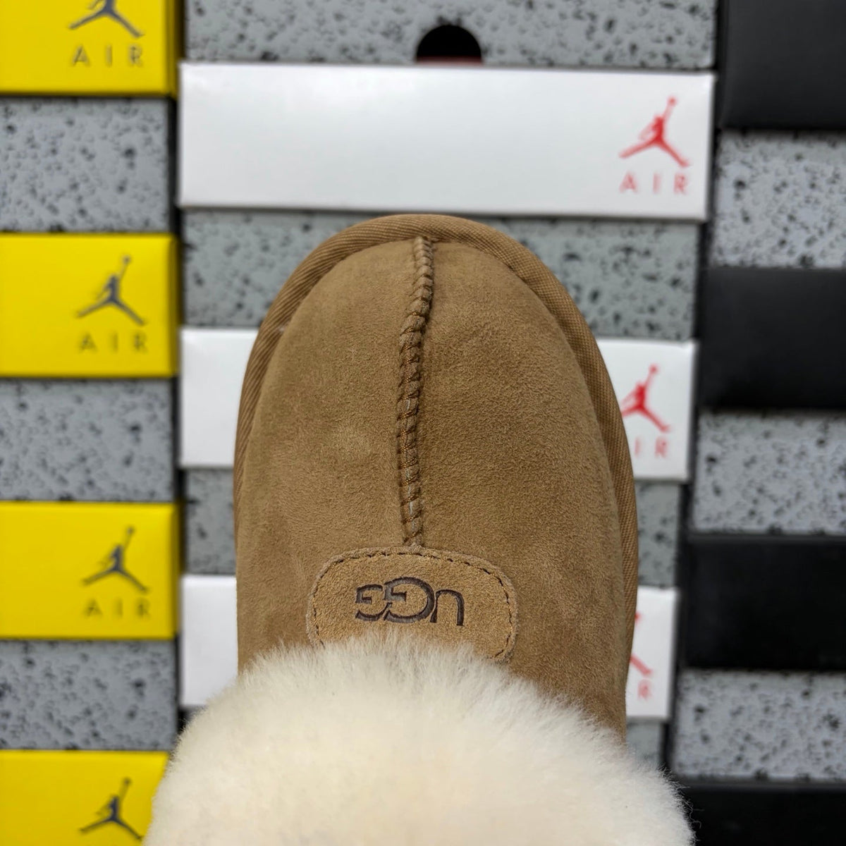 UGG Classic Shearling Clog – Open-Back Suede Mule with Voluminous Cream Shearling Upper on Chestnut Suede Base & Chunky Lug Sole