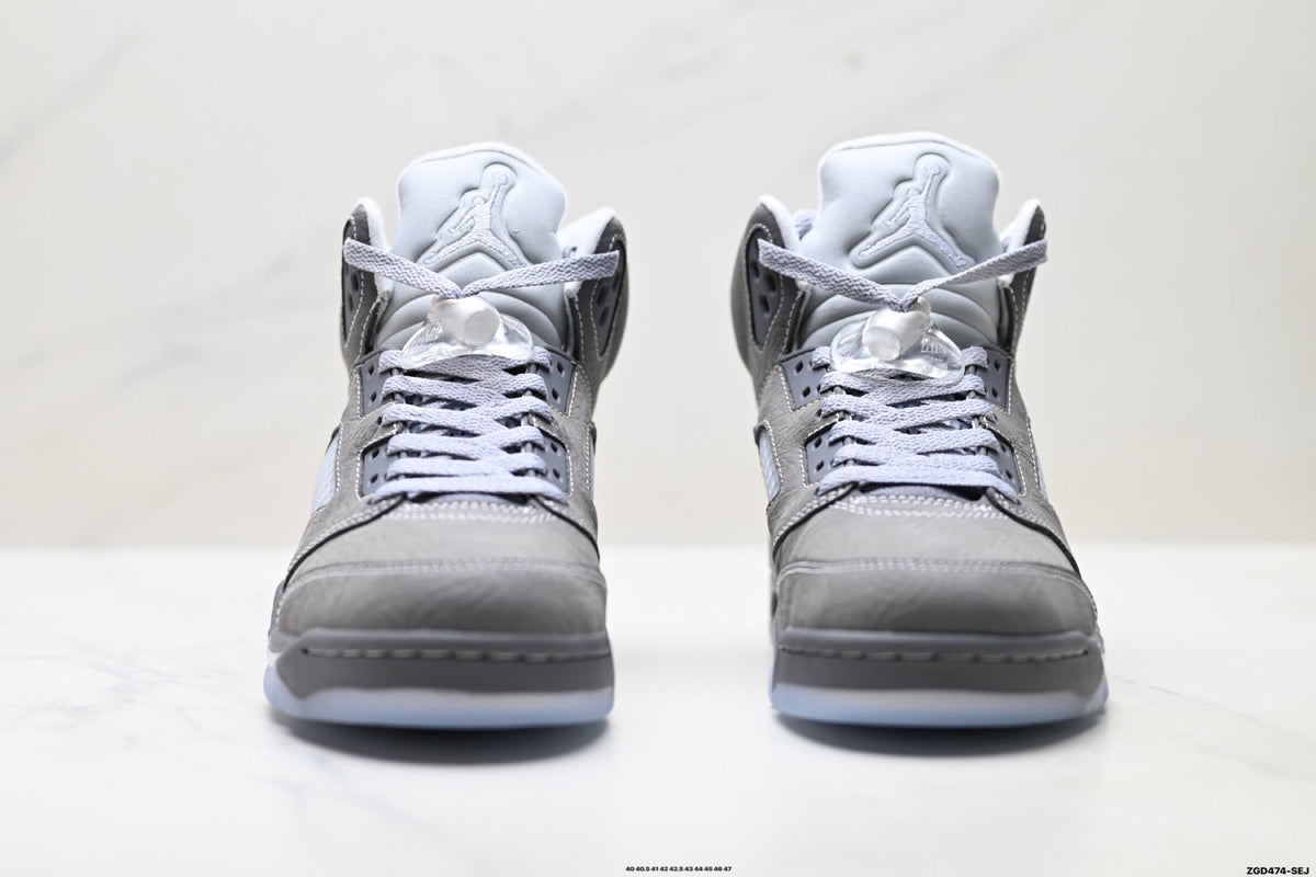 Air Jordan 5 Retro Wolf Grey Metallic Silver Sneakers