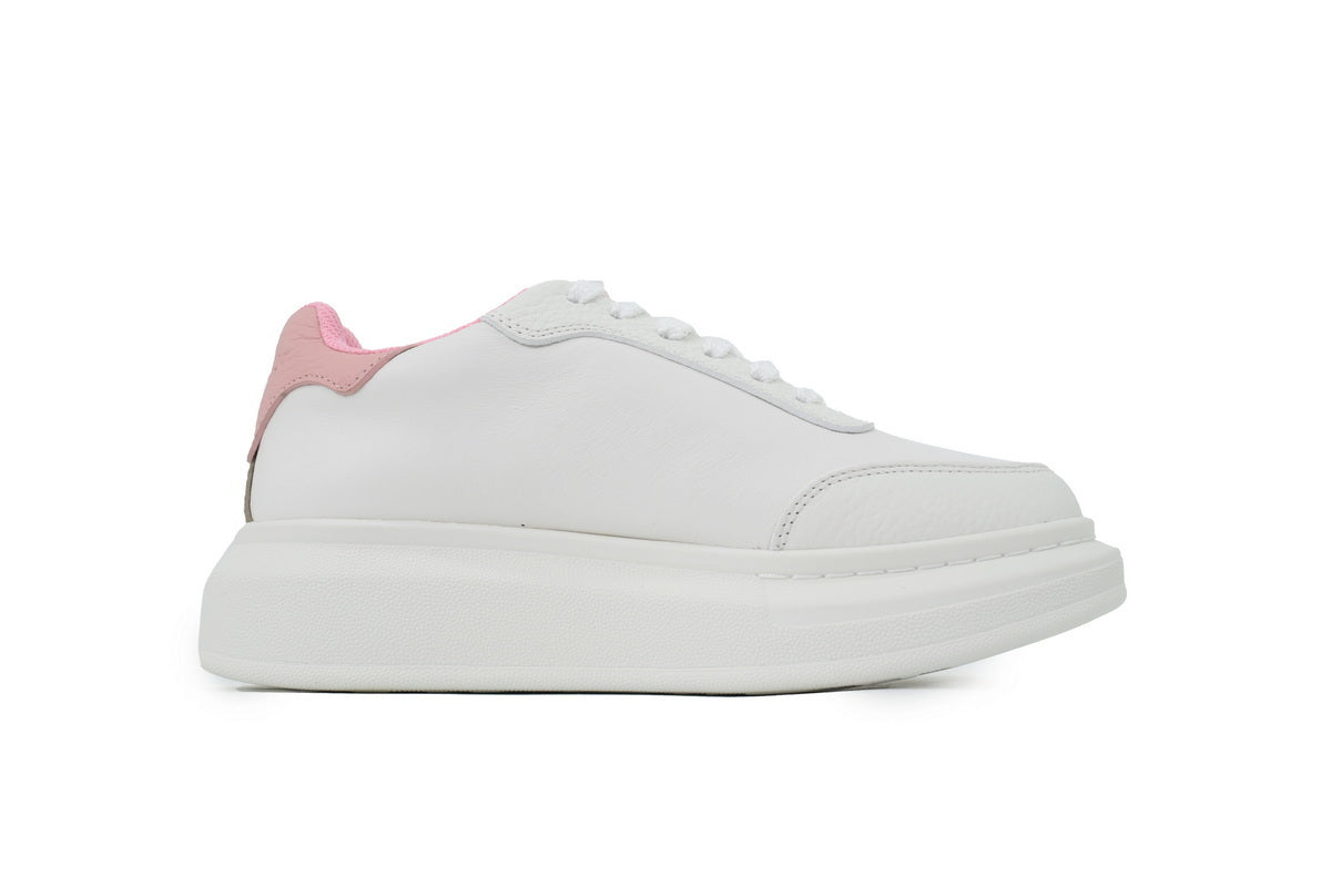 Alexander McQueen Women's Oversized Sneaker White Pink