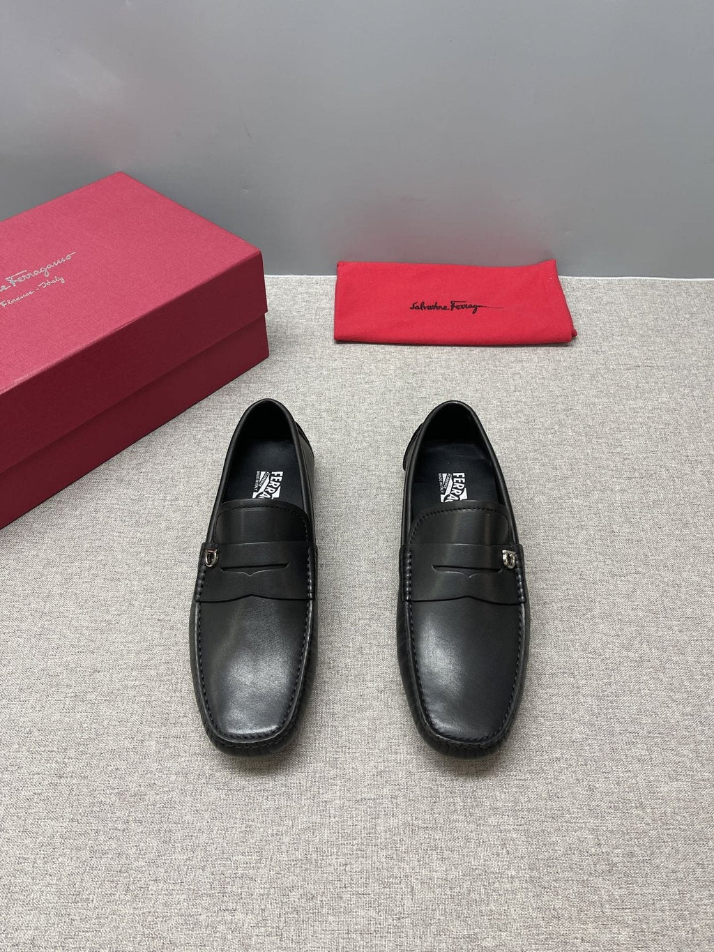 Ferragamo Men's Black Buckle Loafers - Metal Buckle Vamp Detail