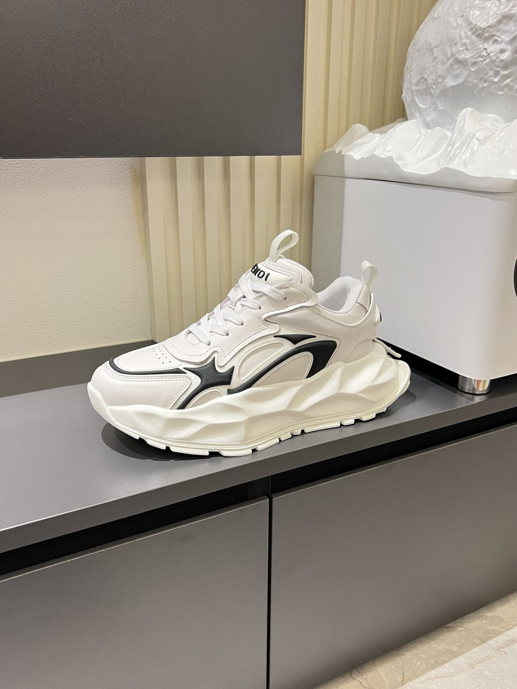 Fendi Men's Flow Low-Top Sneakers