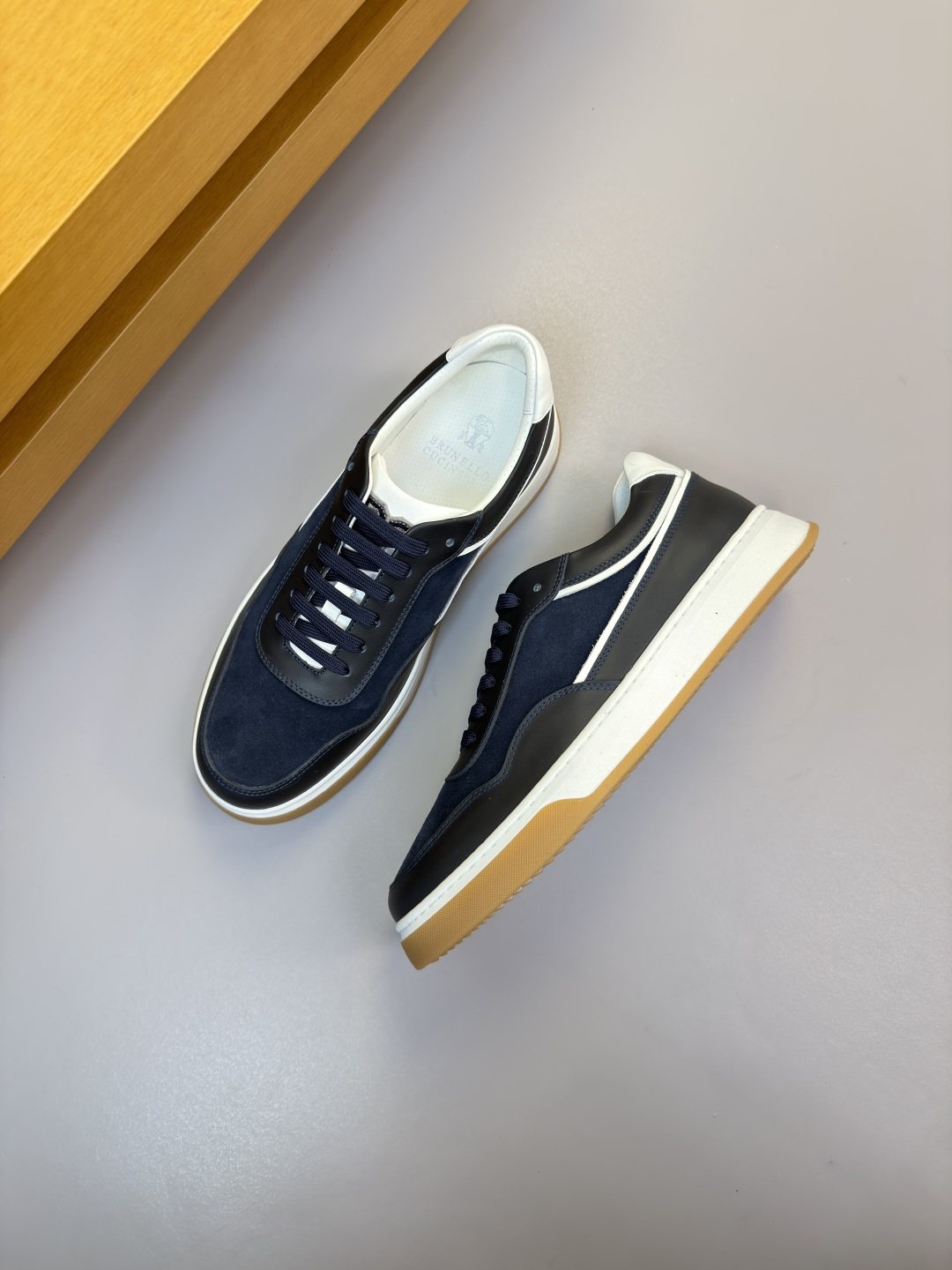Brunello Cucinelli Color-Block Low-Top Sneakers