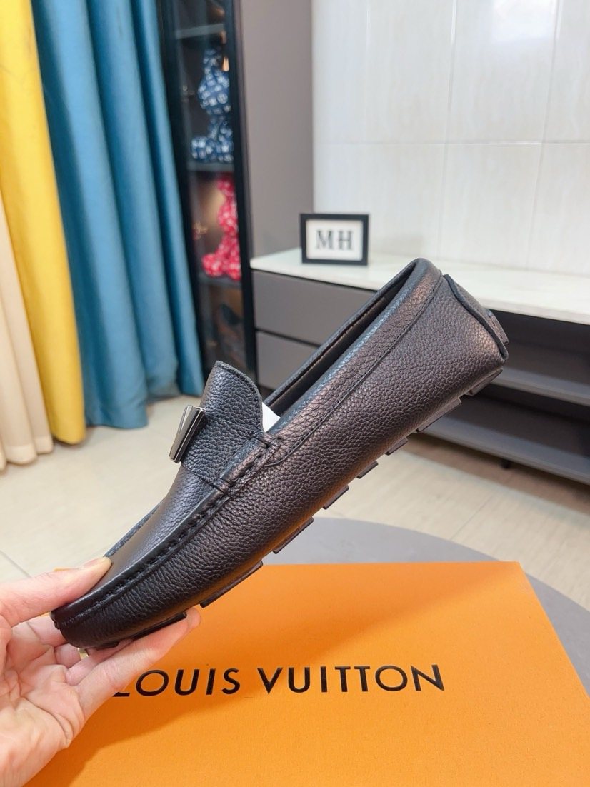Louis Vuitton Pebbled Metal-Accent Driving Loafers