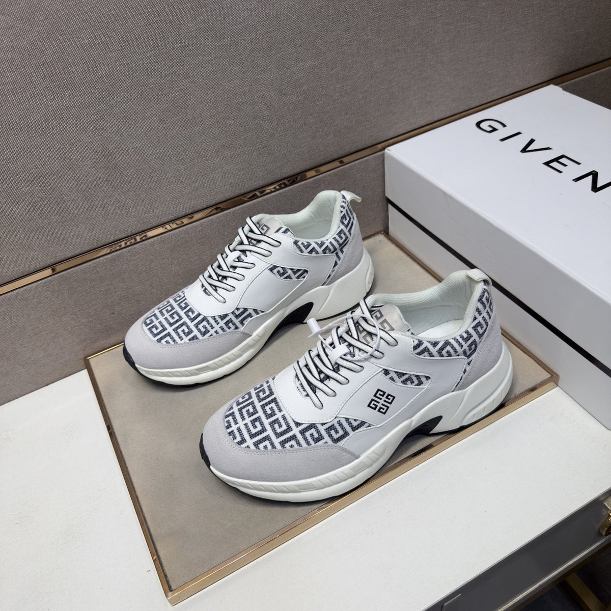 Givenchy Geometric Panel Low-Top Sneakers